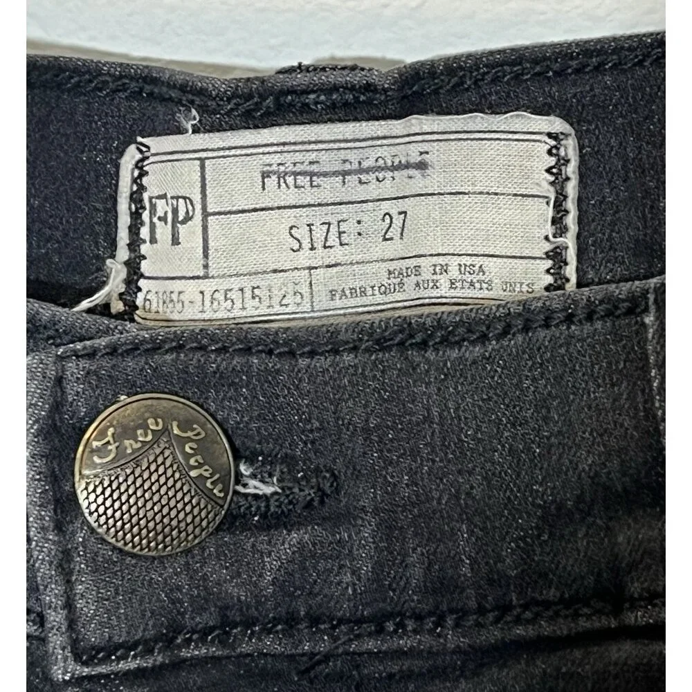 Free People Mid Rise Black Flare Jeans Size 27 Raw Hem Stretch Denim Zipper - Picture 3 of 10